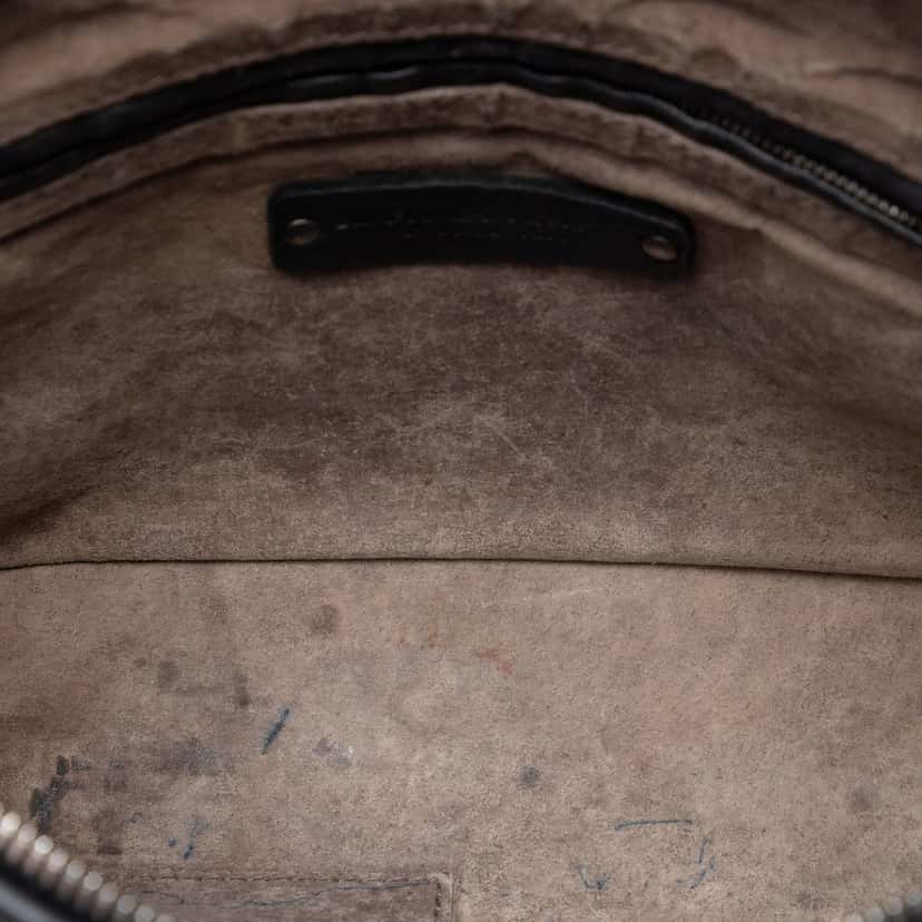 Bottega Veneta Nappa Intrecciato Nodini Crossbody Black Leather Very good condition - Model View