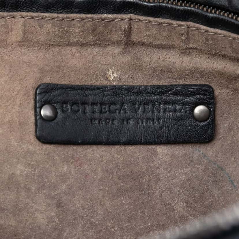 Bottega Veneta Nappa Intrecciato Nodini Crossbody Black Leather Very good condition - Box View
