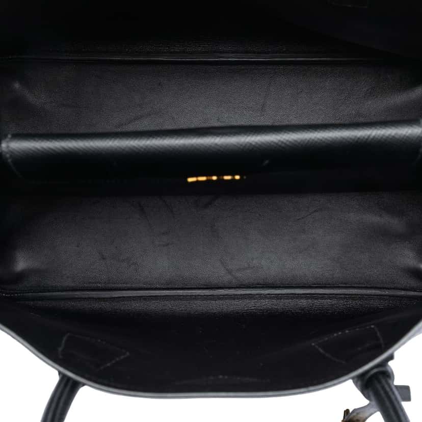 Prada Medium Saffiano Cuir Double Satchel Black Leather Very good condition - Model View