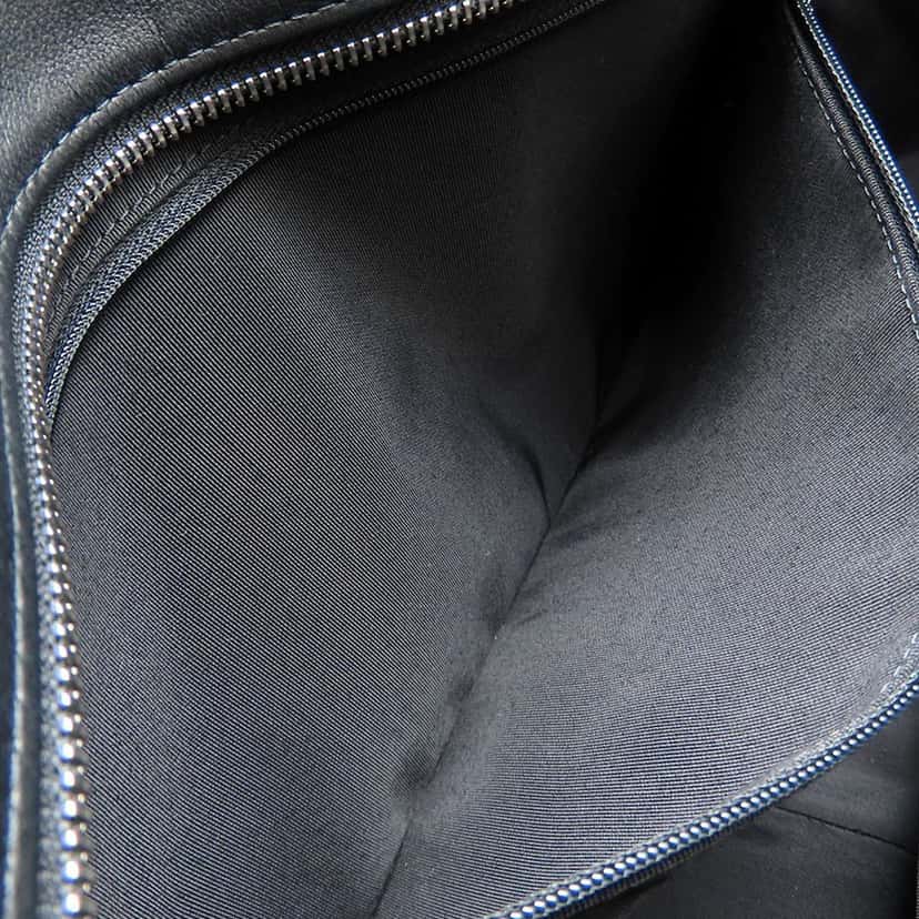 Chanel CC Quilted Calfskin Ultra Pocket Shopping Tote Black Leather Very good condition - Box View