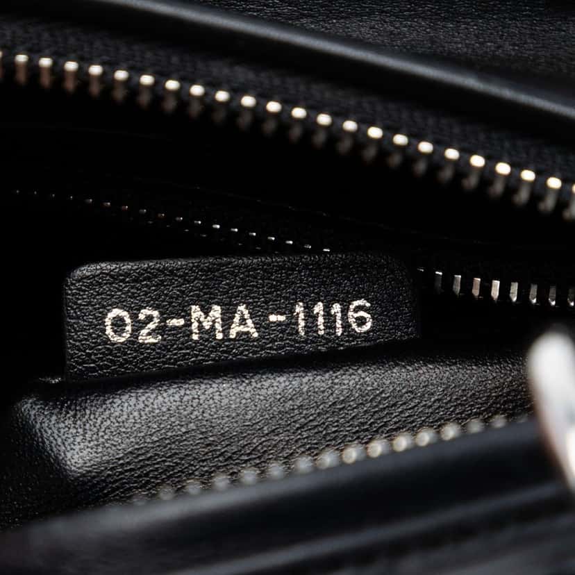 Dior Limited Edition Medium Smooth Calfskin Embroidered Beaded Floral Lady Dior Black Leather Very good condition - Box View