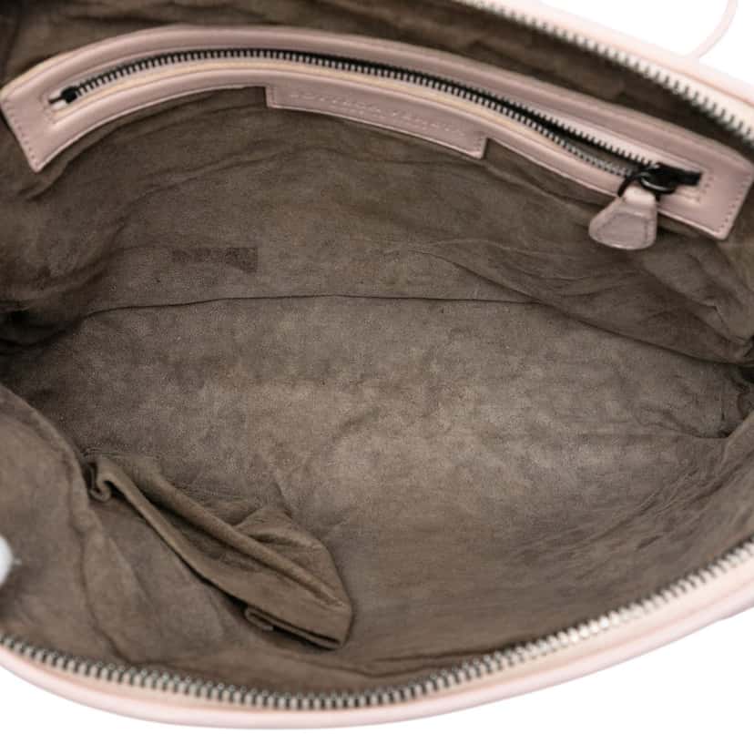 Bottega Veneta Nappa Intrecciato Nodini Crossbody Pink Leather Very good condition - Model View