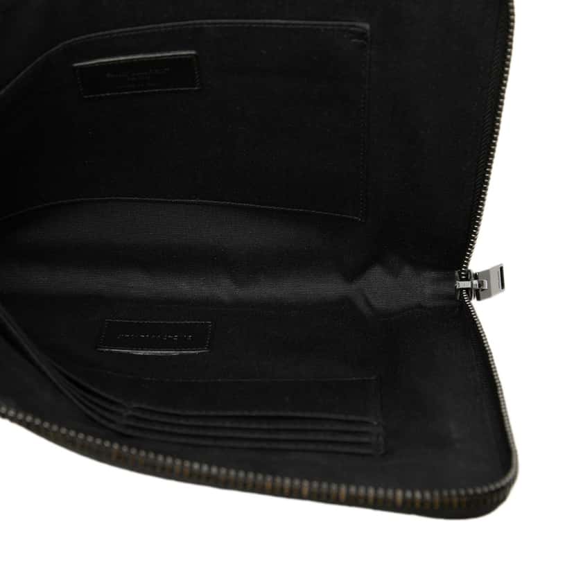 Saint Laurent Croc Embossed Leather Clutch Black Leather Very good condition - Model View