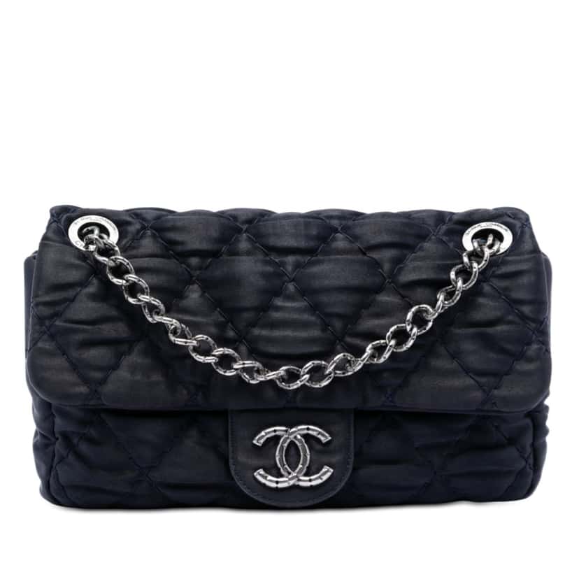 Chanel Medium CC Quilted Satin Single Flap Black Very good condition - Front View