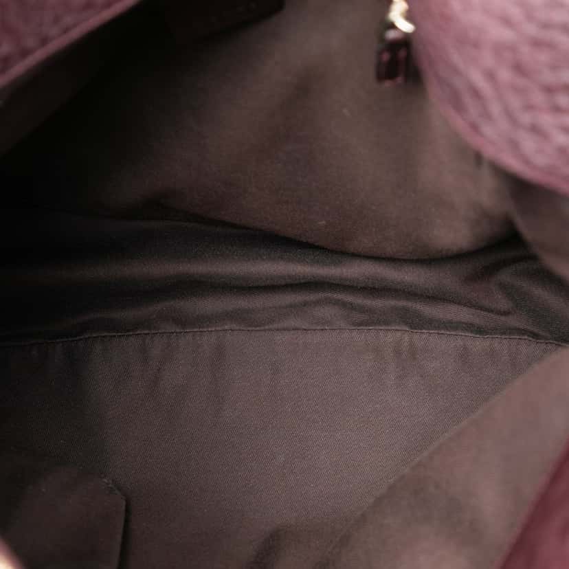 Gucci GG Canvas Charlotte Crossbody Beige Very good condition - Model View