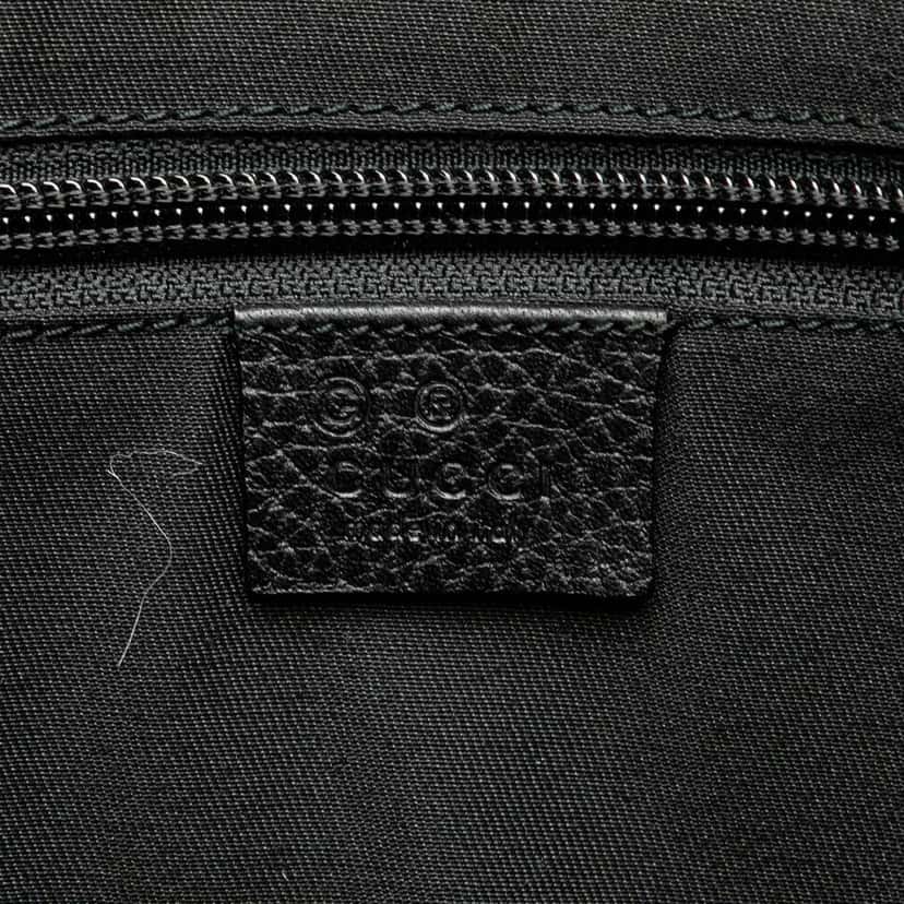 Gucci GG Nylon Crossbody Black Very good condition - Box View