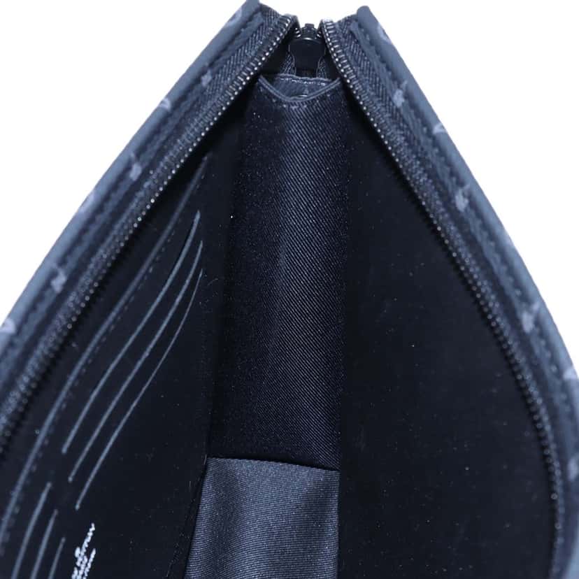 Louis Vuitton Monogram Eclipse Graffiti Pochette Voyage MM Black Very good condition - Model View