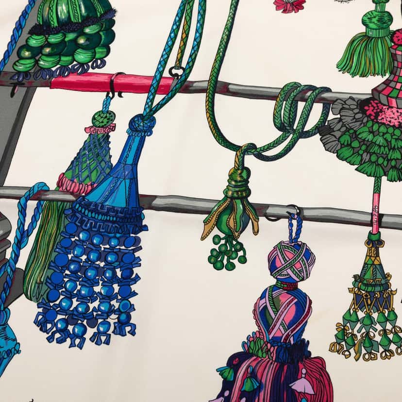 Hermès Passementerie Silk Scarf 90 White Very good condition - Model View