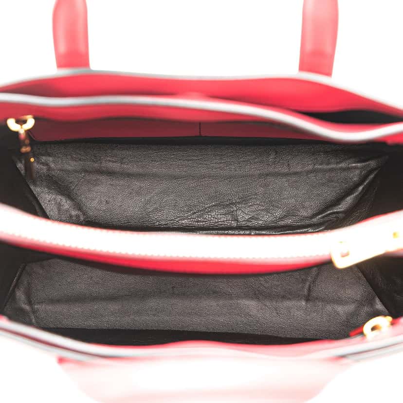 Prada Saffiano Soft Triple Pocket Tote Pink Leather Very good condition - Model View