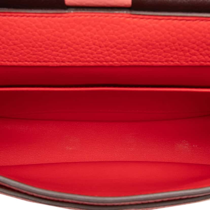 Hermès Taurillon Clemence Mysore Saut 25 Red Leather Very good condition - Model View