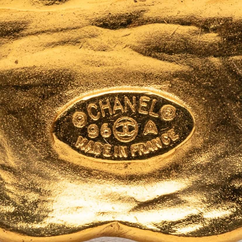 Chanel CC Gold Plated Black Stone Clover Brooch Gold Metal Very good condition - Inside View