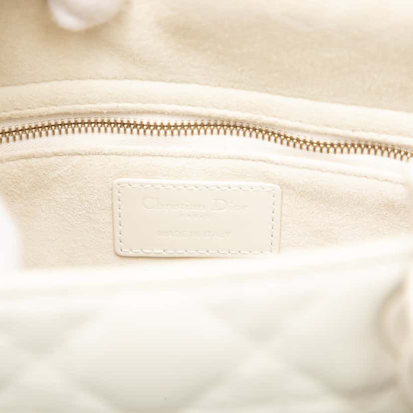 Dior Medium Lambskin Cannage Lady Dior White Leather Very good condition - Box View