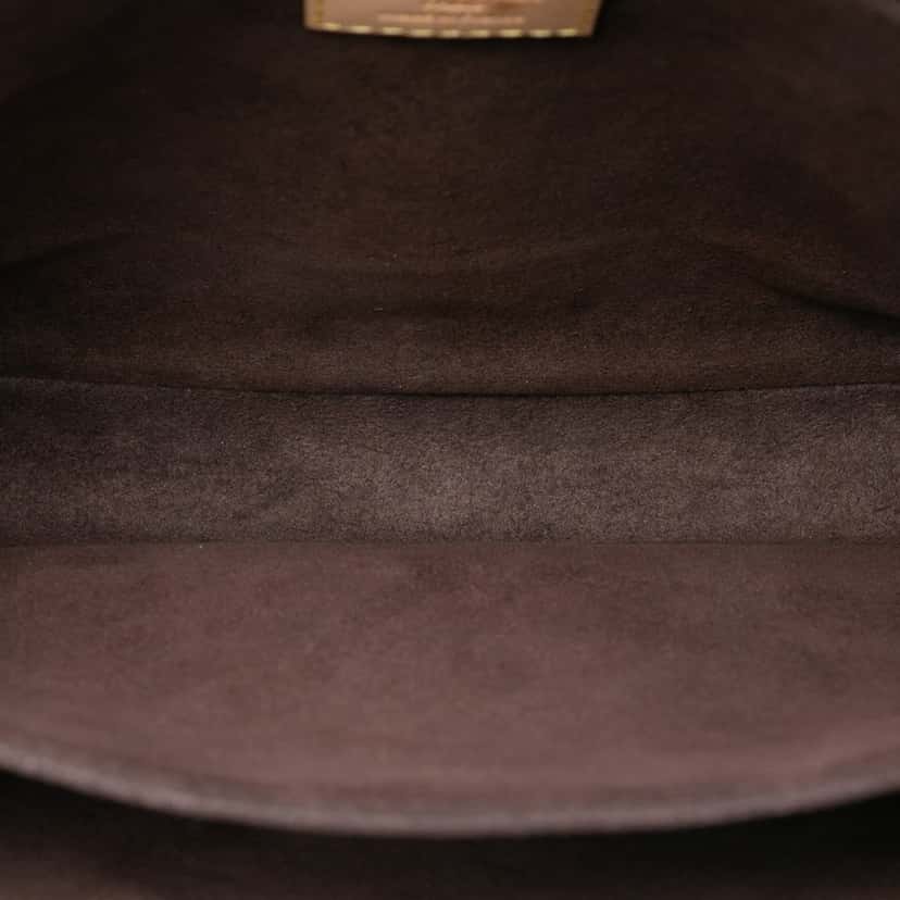 Louis Vuitton Monogram Pochette Metis Brown Very good condition - Model View