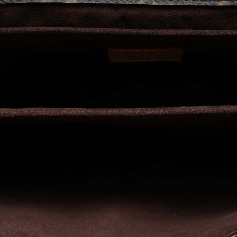 Louis Vuitton Monogram Pochette Metis Brown Very good condition - Model View