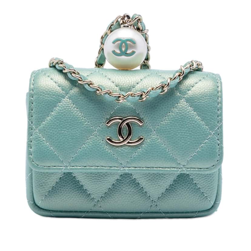 Chanel Iridescent Caviar Pearl On Top Coin Purse With Chain Green Leather Very good condition - Front View