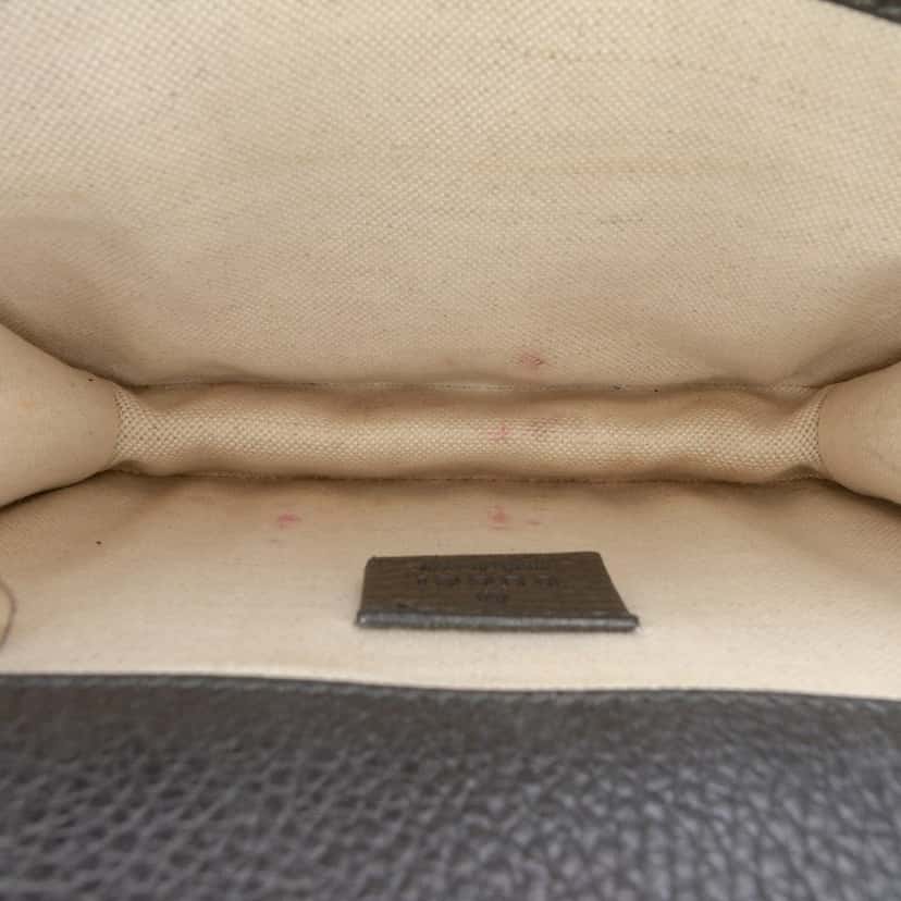 Gucci Small Leather Dionysus  Crossbody Black Leather Very good condition - Model View