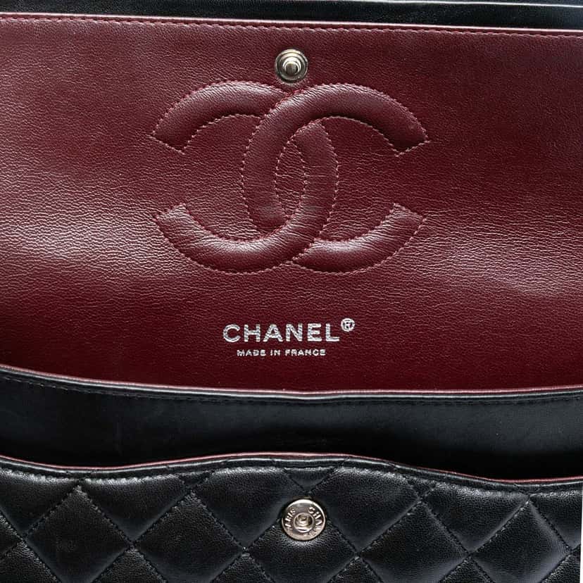 Chanel Medium Classic Lambskin Double Flap Black Leather Very good condition - Box View