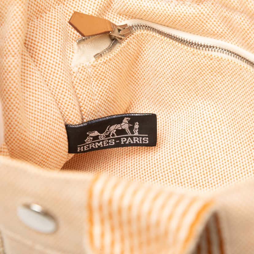 Hermès Canvas Fourre Tout PM Brown Very good condition - Box View