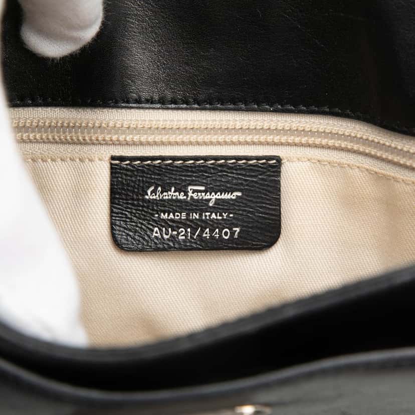 Ferragamo Leather Gancini Shoulder Bag Black Leather Very good condition - Box View