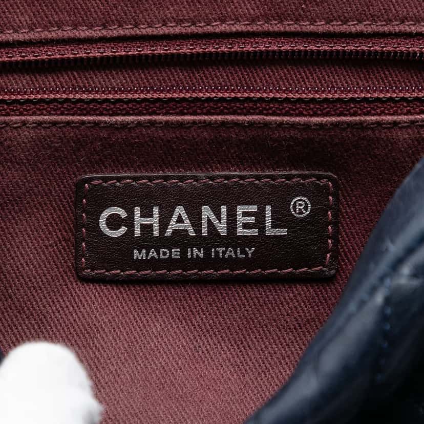 Chanel Small Glazed Calfskin Duo Color Flap Blue Leather Very good condition - Box View