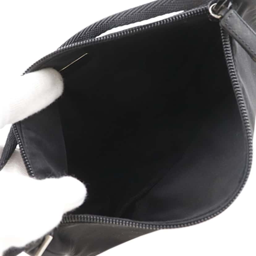 Prada Tessuto Pochette Black Very good condition - Box View