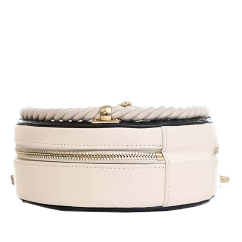 Chanel Crumpled Calfskin En Vogue Round Bag Black Leather Very good condition - Box View