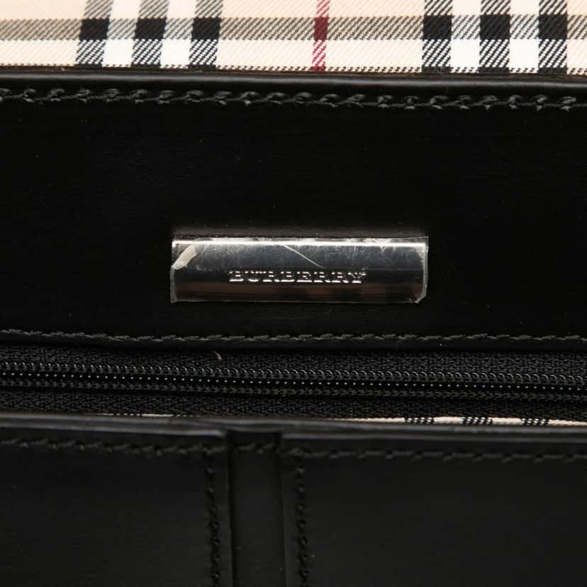 Burberry Leather Flap Shoulder Bag Black Leather Very good condition - Box View