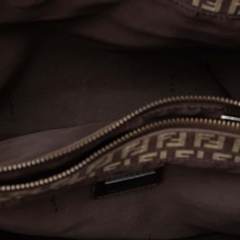 Fendi Zucchino Canvas Tote Brown Very good condition - Model View