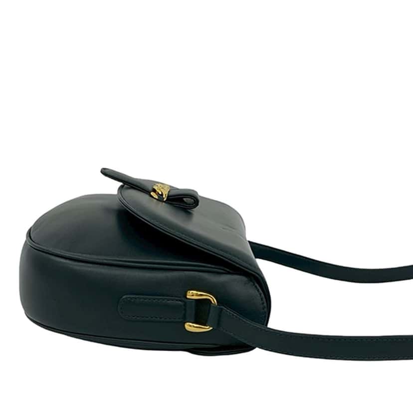 Gucci Leather Crossbody Green Leather Very good condition - Model View