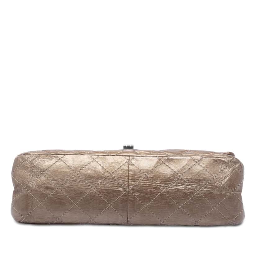 Chanel Quilted Metallic Aged Calfskin Reissue 2.55 Double Flap 226 Brown Leather Very good condition - Inside View