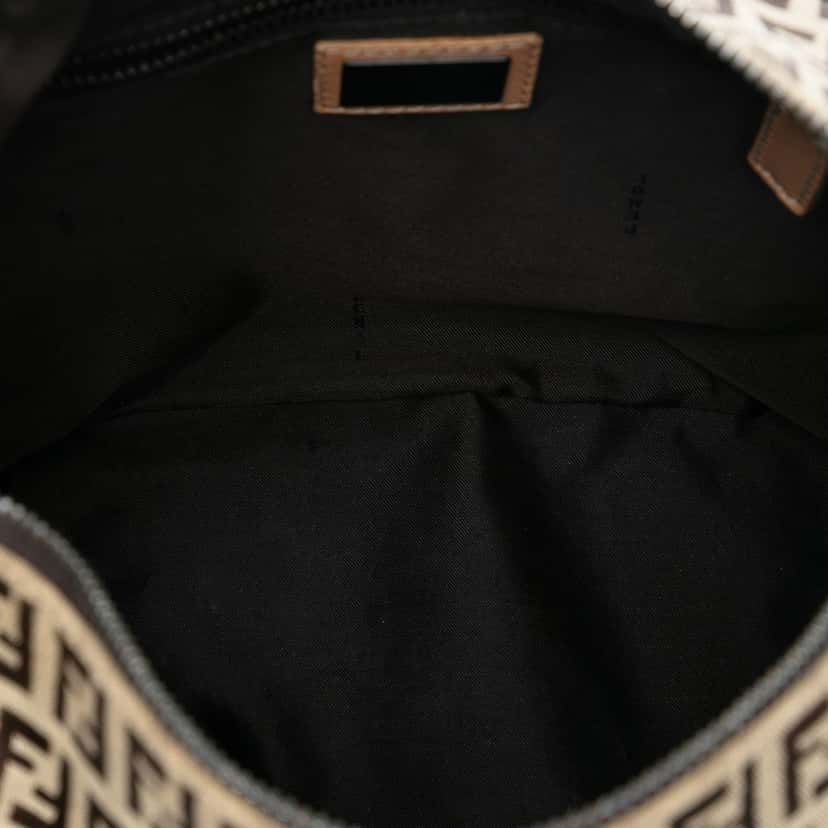 Fendi Zucchino Canvas Shoulder Bag Beige Very good condition - Model View