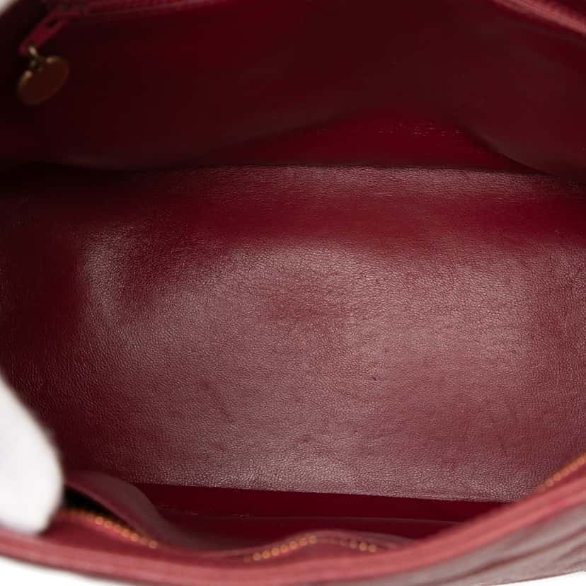 Chanel Caviar Medallion Tote Red Leather Very good condition - Model View