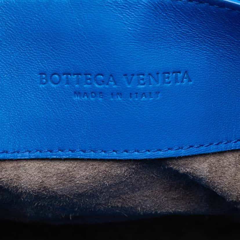 Bottega Veneta Nappa Intrecciato Double Sided Flap Shoulder Bag Blue Leather Very good condition - Box View