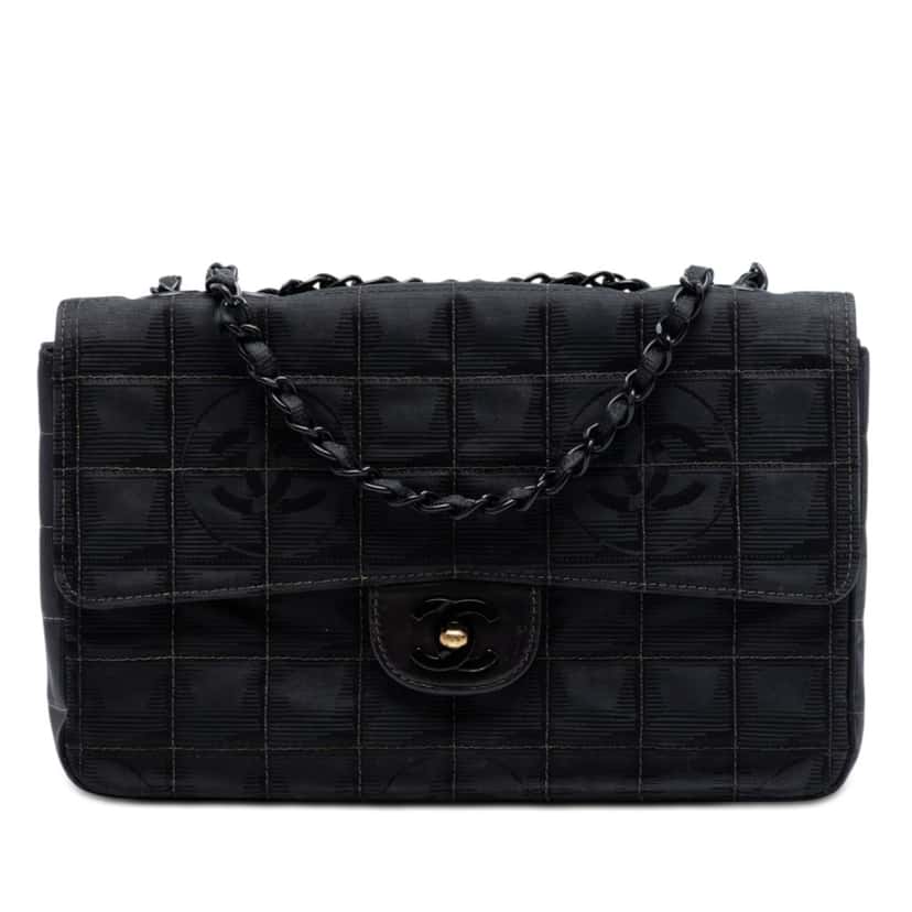 Chanel New Travel Line Medium Nylon Single Flap Black Very good condition - Front View