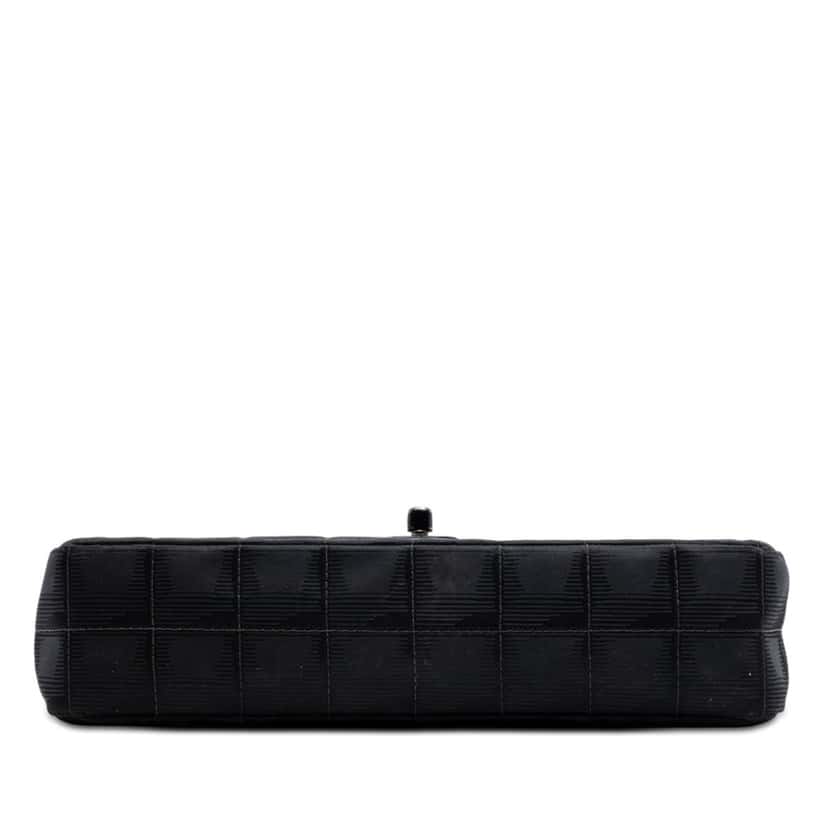 Chanel New Travel Line Medium Nylon Single Flap Black Very good condition - Inside View