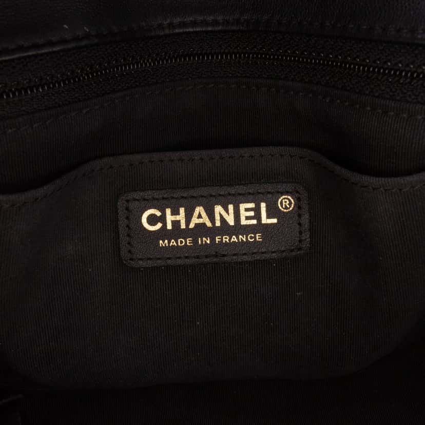 Chanel Quilted Calfskin Bolero de Chanel Flap Black Leather Good condition - Box View