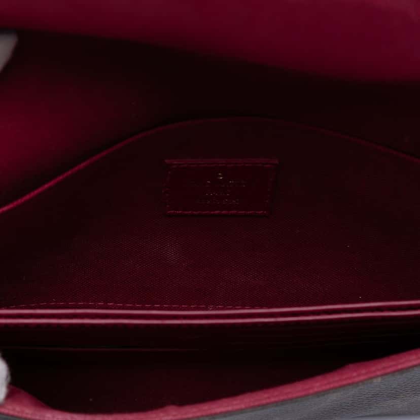 Louis Vuitton Monogram Pochette Felicie Brown Very good condition - Model View