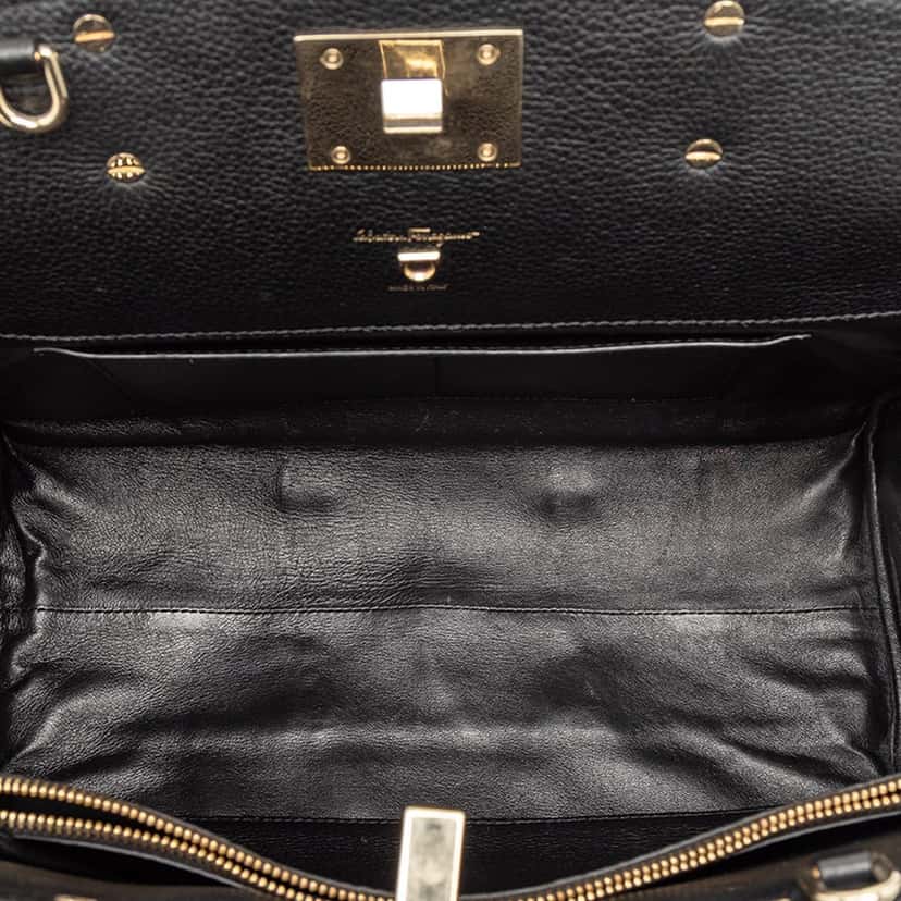 Ferragamo Leather Studio Satchel Black Leather Very good condition - Model View