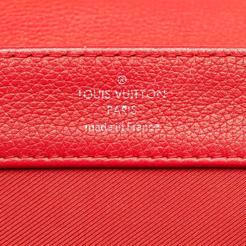Louis Vuitton Leather Lockme II BB Red Leather Very good condition - Box View