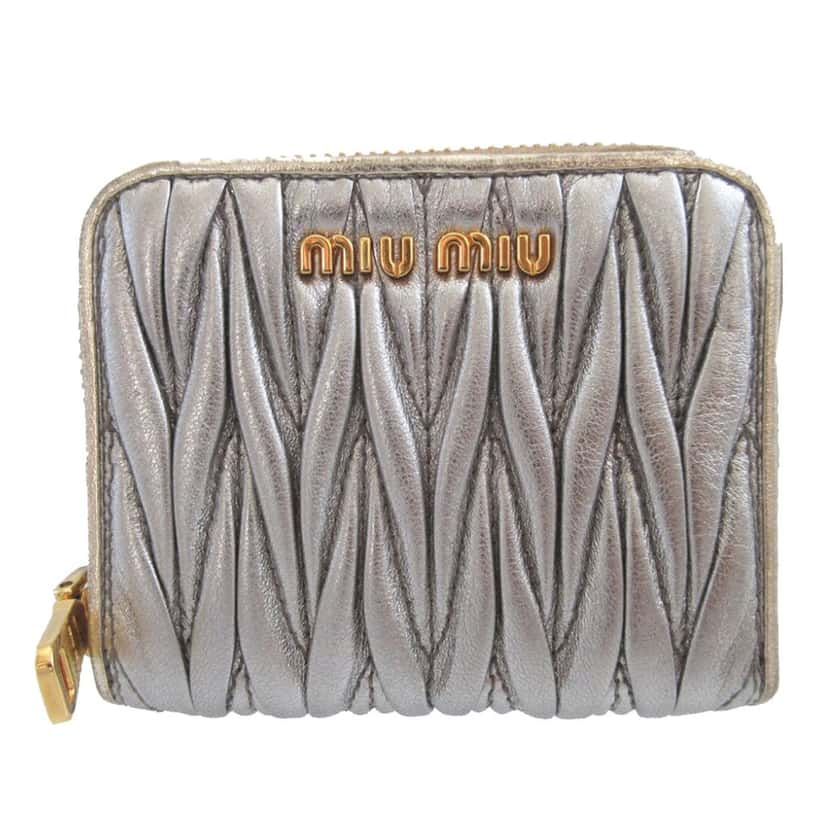 Miu Miu Matelasse Nappa Coin Pouch Gold Leather Very good condition - Front View