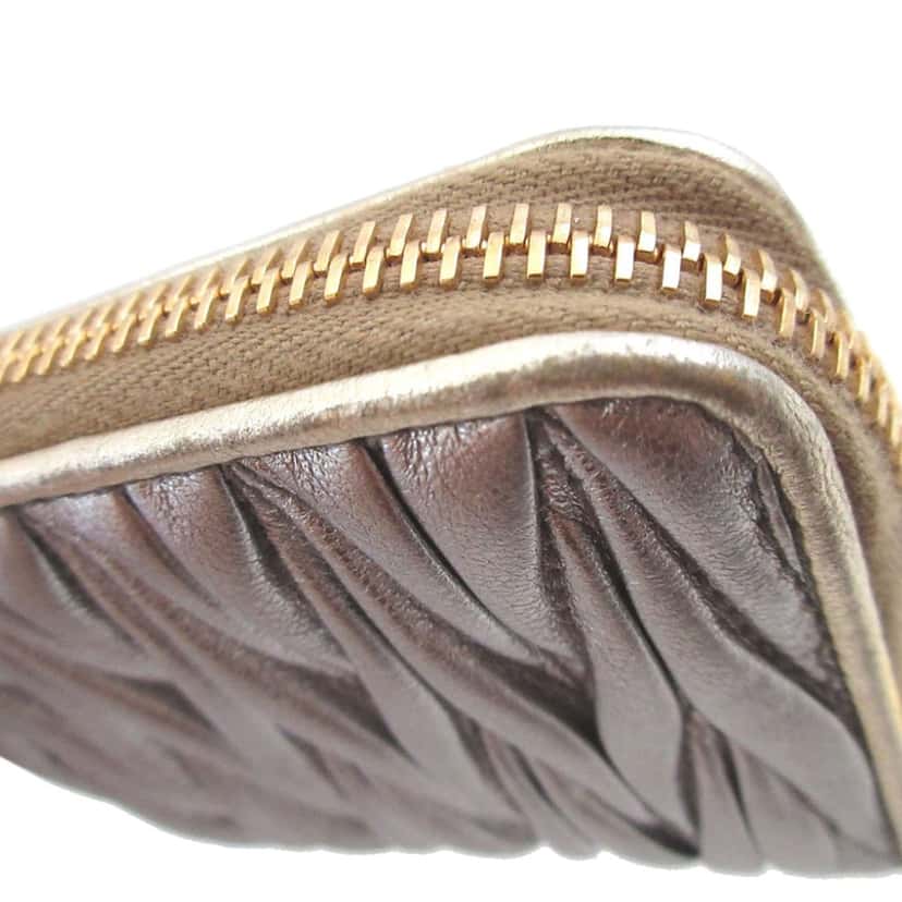 Miu Miu Matelasse Nappa Coin Pouch Gold Leather Very good condition - Box View