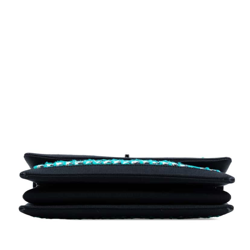 Chanel CC Multicolor Quilted Tweed Accordion Houndstooth Flap Blue Very good condition - Inside View