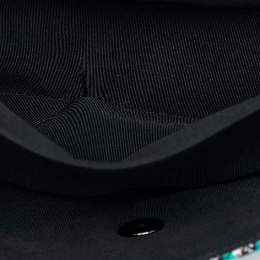 Chanel CC Multicolor Quilted Tweed Accordion Houndstooth Flap Blue Very good condition - Model View