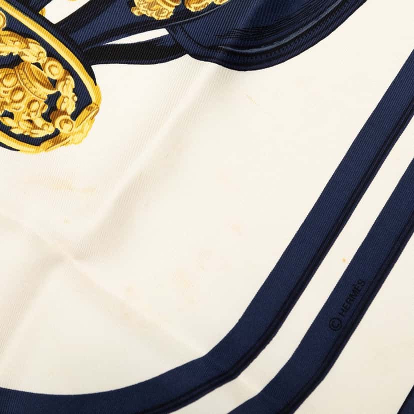 Hermès Brides de Gala Silk Scarf 90 White Very good condition - Model View