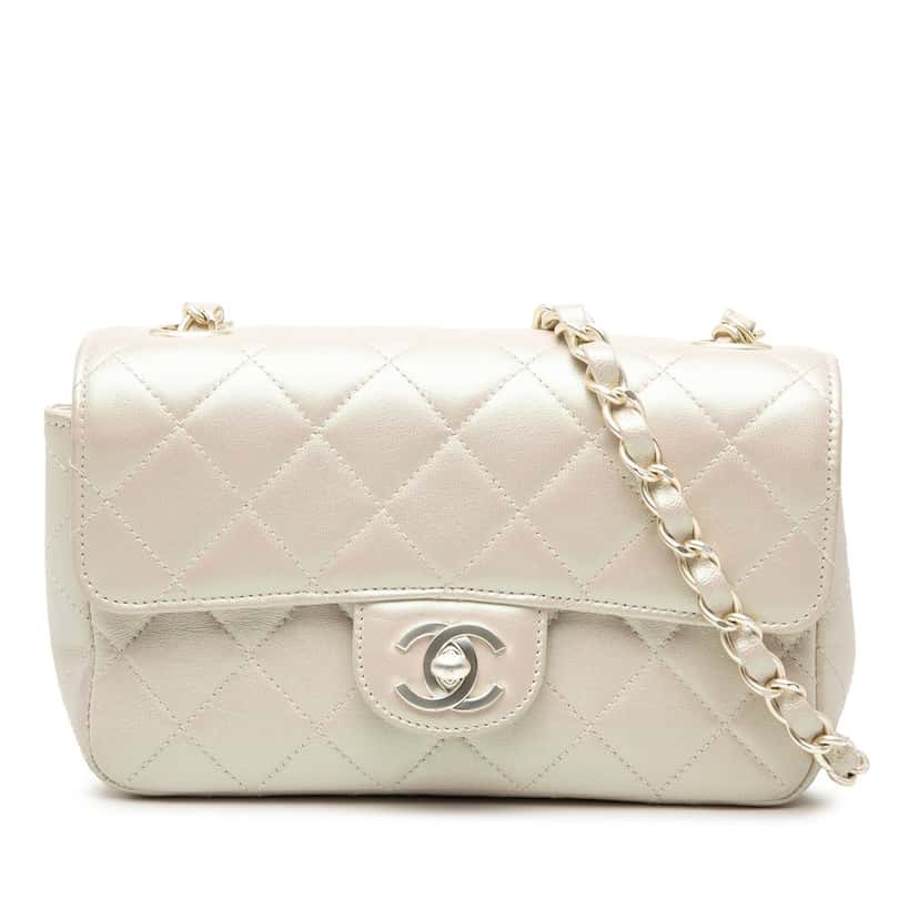 Chanel Mini Rectangular Classic Iridescent Lambskin Single Flap White Leather Very good condition - Front View