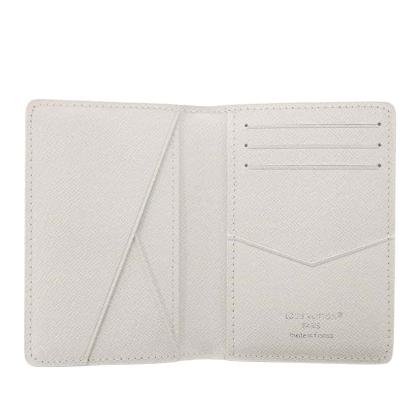 Louis Vuitton Monogram Ski Pocket Organizer White Very good condition - Inside View