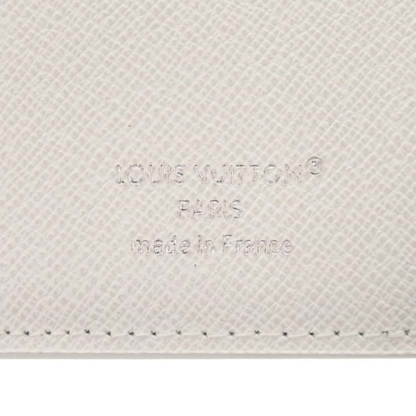 Louis Vuitton Monogram Ski Pocket Organizer White Very good condition - Model View