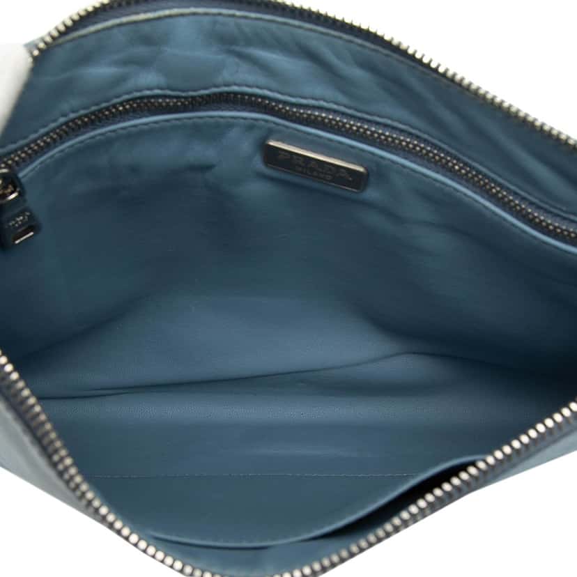 Prada Saffiano Clutch Blue Leather Very good condition - Model View