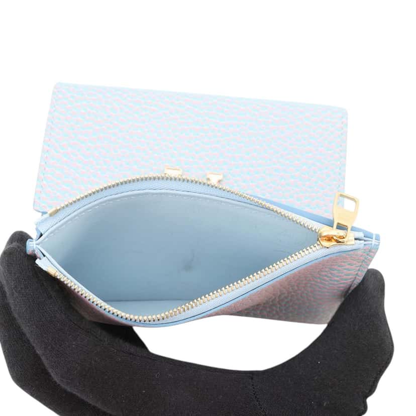 Louis Vuitton Taurillon Capucines Compact Wallet Purple Leather Very good condition - Model View