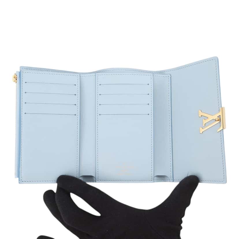 Louis Vuitton Taurillon Capucines Compact Wallet Purple Leather Very good condition - Box View